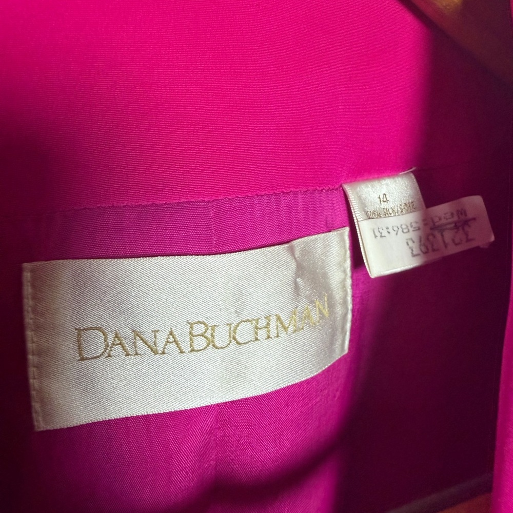 Dana Buchman Fuchsia Blazer Buttoned 100% Silk 14 - Picture 6 of 7